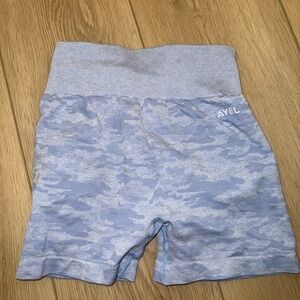 Women’s AYBL blue camo shorts